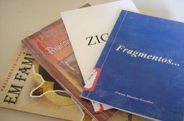escritores_clip_image002.jpg